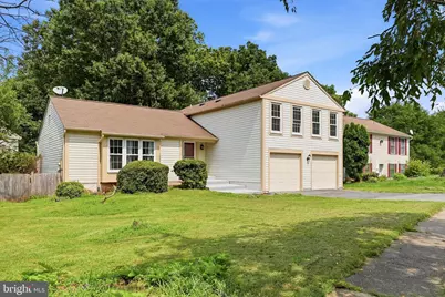 18007 Silver Leaf Drive, Gaithersburg, MD 20877 - Photo 4