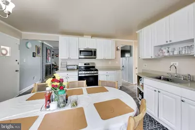 818 E Jefferson Street, Rockville, MD 20852 - Photo 12