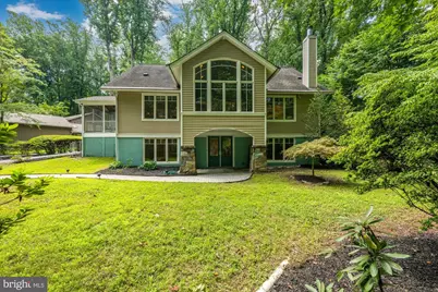 9328 Garden Court, Potomac, MD 20854 - Photo 2