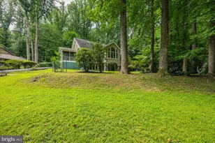 9328 Garden Ct, Potomac, MD 20854 - Photo 34
