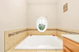 22619 Sweetspire Dr, Clarksburg, MD 20871 - Photo 32