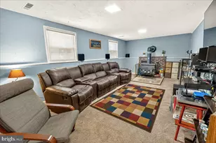 19205 Walters Ave, Poolesville, MD 20837 - Photo 46