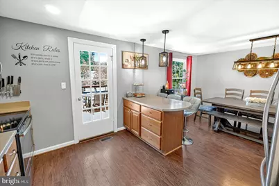 19205 Walters Avenue, Poolesville, MD 20837 - Photo 36