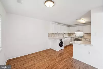 18808 Walkers Choice Road #4, Gaithersburg, MD 20886 - Photo 4