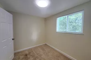 13527 Duhart Rd, Germantown, MD 20874 - Photo 12