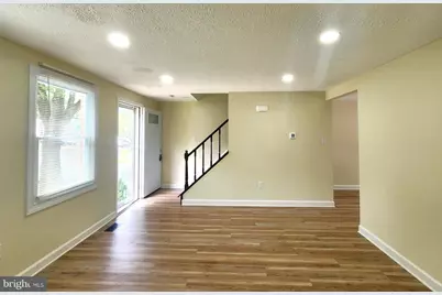 13527 Duhart Road, Germantown, MD 20874 - Photo 2
