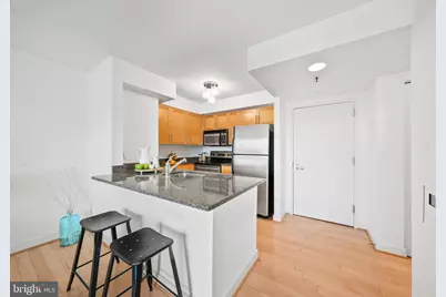 7500 Woodmont Avenue #S820, Bethesda, MD 20814 - Photo 6