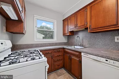 13306 Keating Street, Rockville, MD 20853 - Photo 10