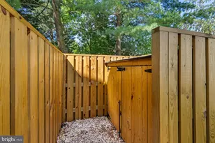 18054 Rolling Meadow Way, Olney, MD 20832 - Photo 26