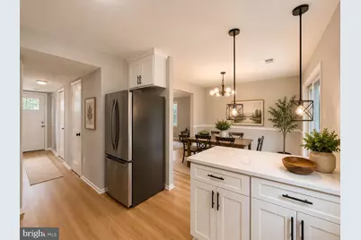 17 Marwood Court, Rockville, MD 20850 - Photo 2