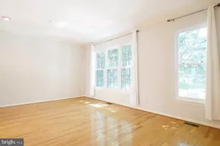 9423 Fields Rd, Gaithersburg, MD 20878 - Photo 22