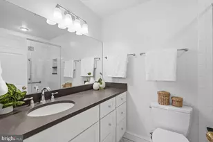 8101 Connecticut Ave, Chevy Chase, MD 20815 - Photo 24