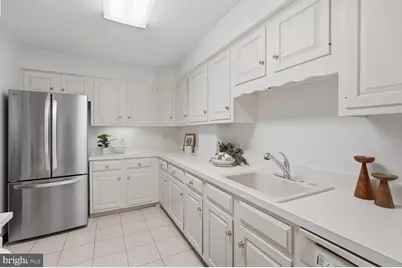 8101 Connecticut Avenue #S-405, Chevy Chase, MD 20815 - Photo 20