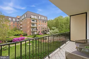 8101 Connecticut Ave, Chevy Chase, MD 20815 - Photo 8