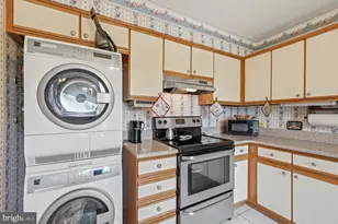 3310 N Leisure World Blvd, Silver Spring, MD 20906 - Photo 8