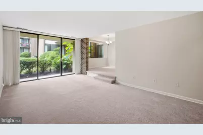 2005 Coleridge Drive #13-101, Silver Spring, MD 20902 - Photo 2