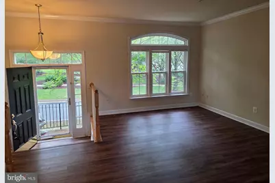 308 Garden View Square, Rockville, MD 20850 - Photo 2