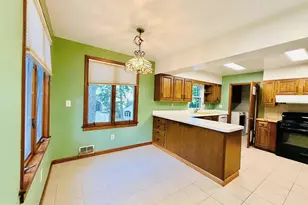 907 Heron Dr, Silver Spring, MD 20901 - Photo 10