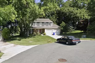 18 Windmill Ct, Silver Spring, MD 20905 - Photo 1