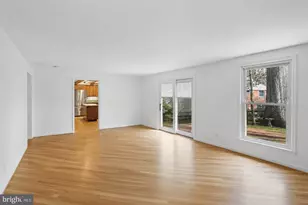 11209 Farmland Dr, Rockville, MD 20852 - Photo 14