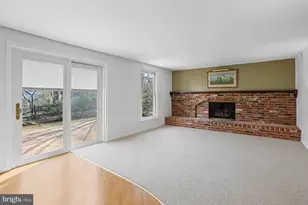 11209 Farmland Dr, Rockville, MD 20852 - Photo 16