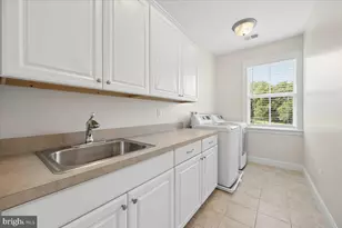 19902 Stearns Ct, Poolesville, MD 20837 - Photo 72