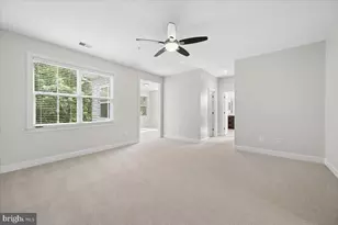 19902 Stearns Ct, Poolesville, MD 20837 - Photo 46