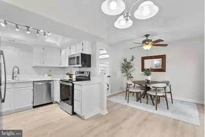 12537 Coral Grove Place, Germantown, MD 20874 - Photo 8