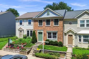 12537 Coral Grove Pl, Germantown, MD 20874 - Photo 2