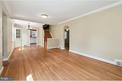 5203 Elsmere Avenue, Bethesda, MD 20814 - Photo 4