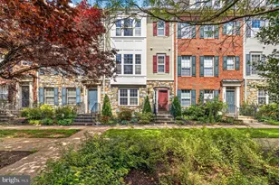 1031 Gaither Rd, Rockville, MD 20850 - Photo 2