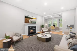 310 High Gables Dr, Gaithersburg, MD 20878 - Photo 14