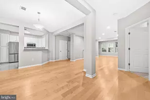 310 High Gables Dr, Gaithersburg, MD 20878 - Photo 16
