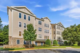 310 High Gables Dr, Gaithersburg, MD 20878 - Photo 2