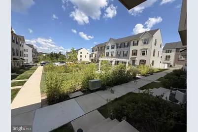 9827 Posterity Ln, Montgomery Village, MD 20886 - Photo 2