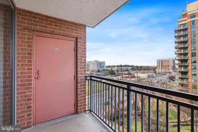 11710 Old Georgetown Road #719, North Bethesda, MD 20852 - Photo 4