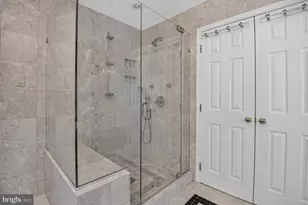 11432 Cedar Ridge Dr, Potomac, MD 20854 - Photo 22