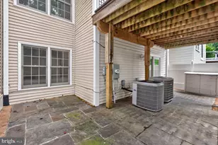 11432 Cedar Ridge Dr, Potomac, MD 20854 - Photo 26