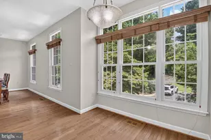 11432 Cedar Ridge Dr, Potomac, MD 20854 - Photo 16