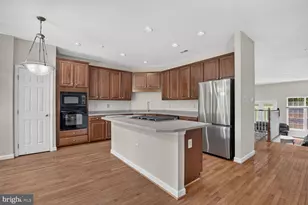 11432 Cedar Ridge Dr, Potomac, MD 20854 - Photo 14