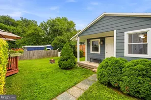 1011 Crawford Dr, Rockville, MD 20851 - Photo 38