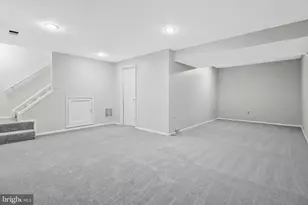 14955 Carriage Square Dr, Silver Spring, MD 20906 - Photo 26