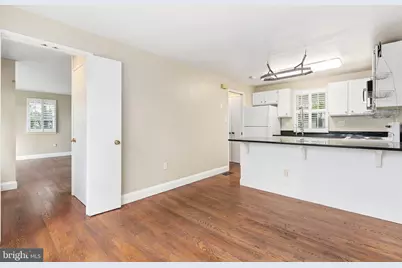 9406 Hale Place, Silver Spring, MD 20910 - Photo 10