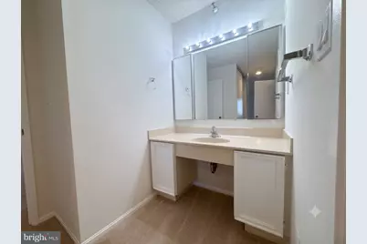15107 Interlachen Drive #807, Silver Spring, MD 20906 - Photo 10