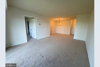 15107 Interlachen Drive #807, Silver Spring, MD 20906 - Photo 4