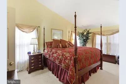 213 Bristol Downs Drive, Gaithersburg, MD 20877 - Photo 32
