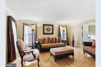 213 Bristol Downs Drive, Gaithersburg, MD 20877 - Photo 8