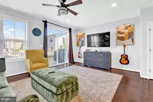 22621 Broadway Ave, Clarksburg, MD 20871 - Photo 12