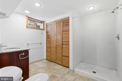 [Address not provided], Rockville, MD 20850 - Photo 40