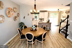 13028 Shamrock Glen Dr, Germantown, MD 20878 - Photo 10